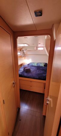 Lagoon 450 | Flash of green