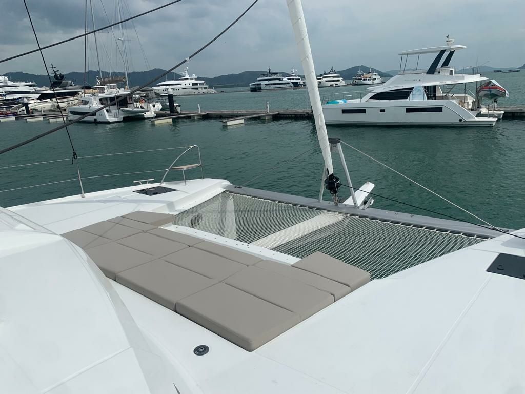 Fountaine Pajot Elba 45 | Shavasan