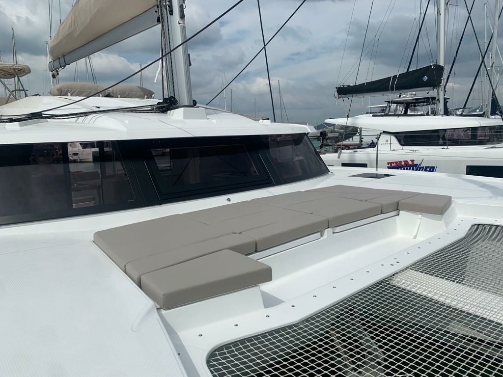 Fountaine Pajot Elba 45 | Shavasan