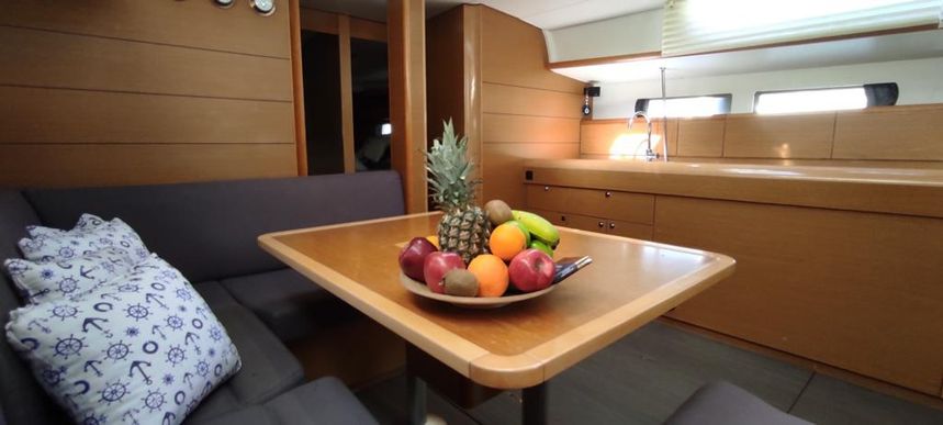 Jeanneau Sun Odyssey 469 | My Olivia