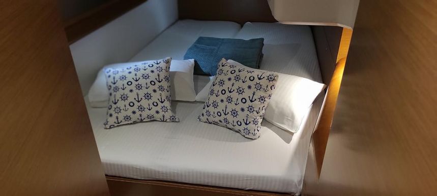 Jeanneau Sun Odyssey 469 | My Olivia