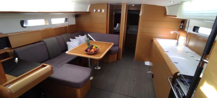 Jeanneau Sun Odyssey 469 | My Olivia