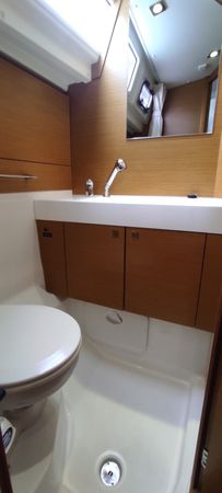 Jeanneau Sun Odyssey 469 | My Olivia