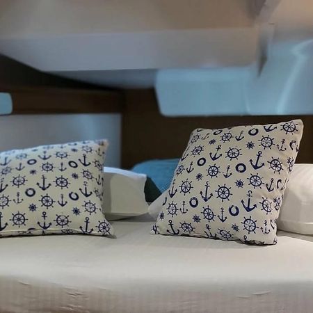 Jeanneau Sun Odyssey 469 | My Olivia