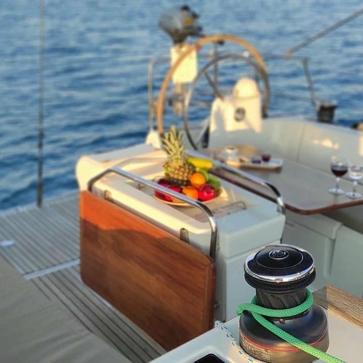 Jeanneau Sun Odyssey 469 | My Olivia
