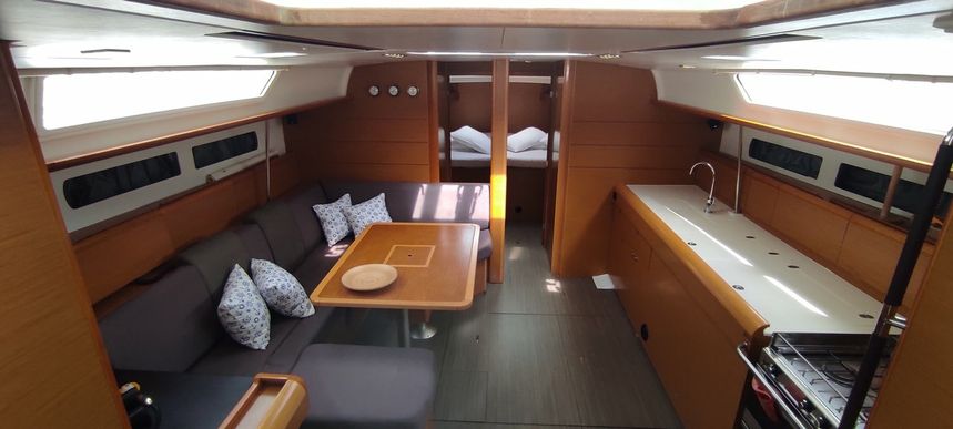 Jeanneau Sun Odyssey 469 | My Olivia