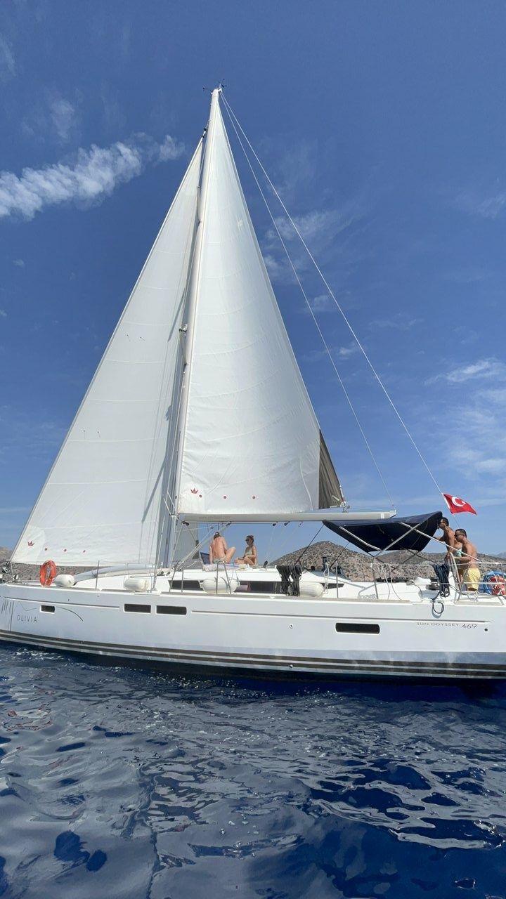 Jeanneau Sun Odyssey 469 | My Olivia