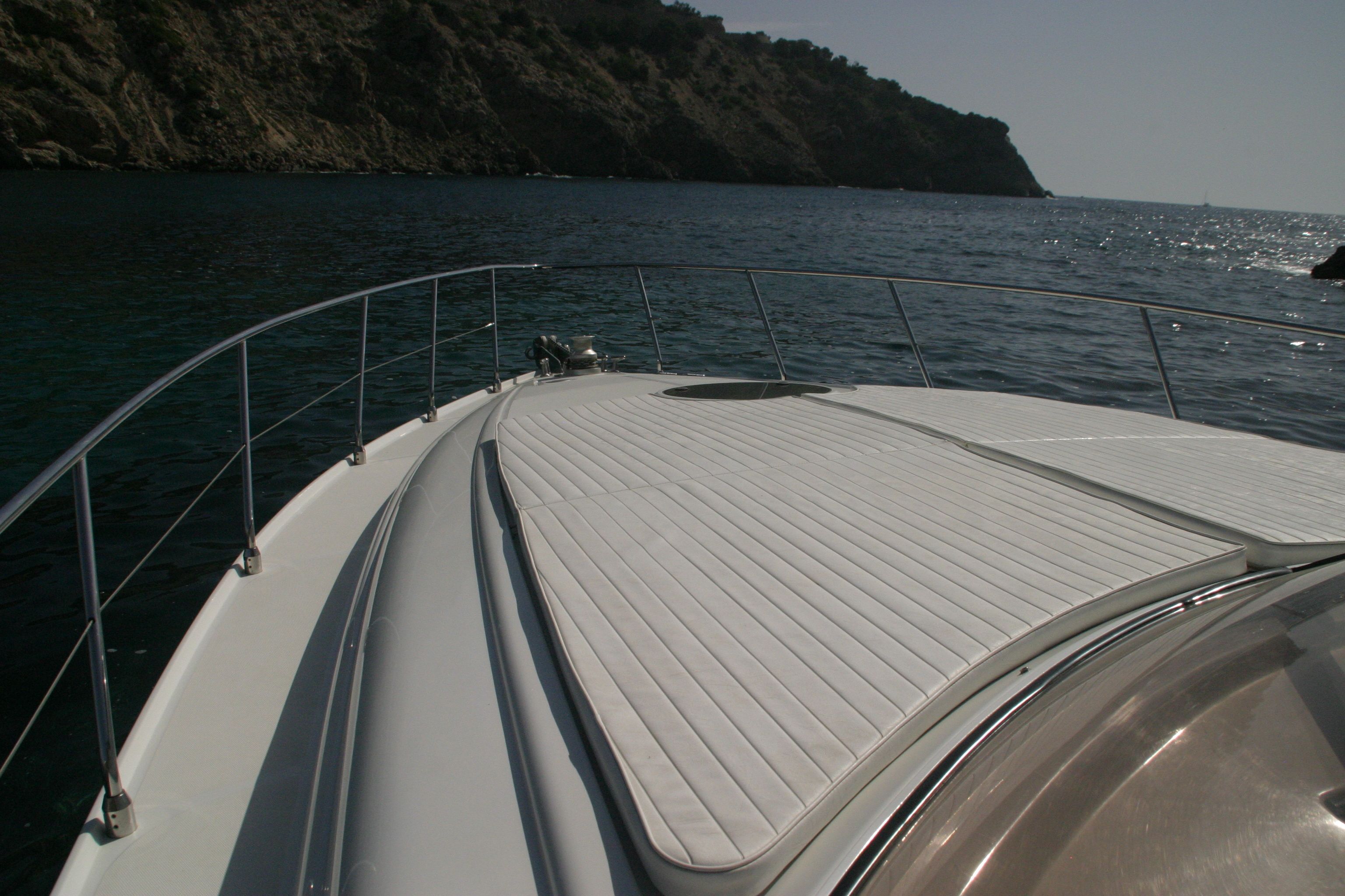 Pershing 37 | Mistral