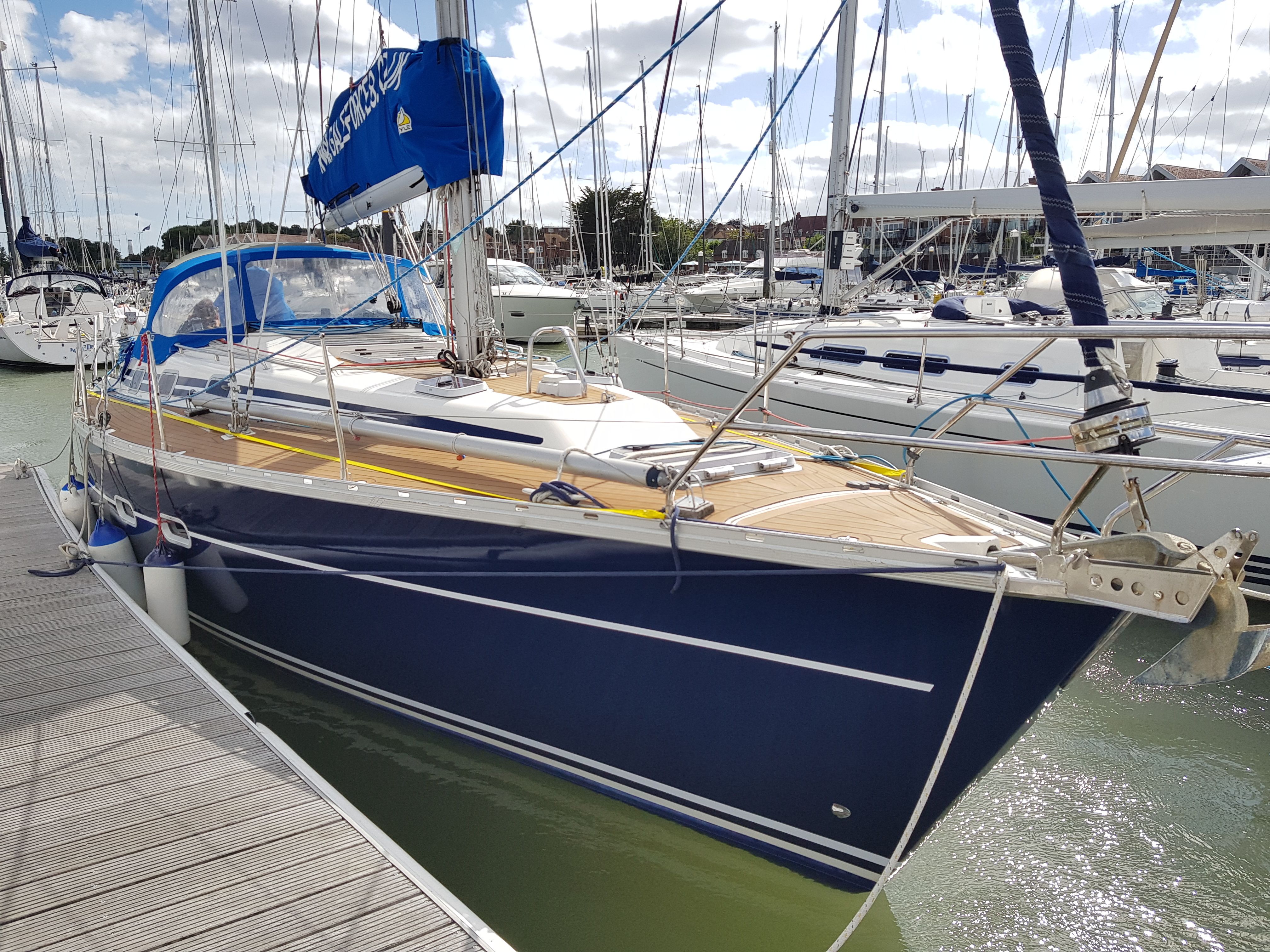 Bavaria 350 | Silentia