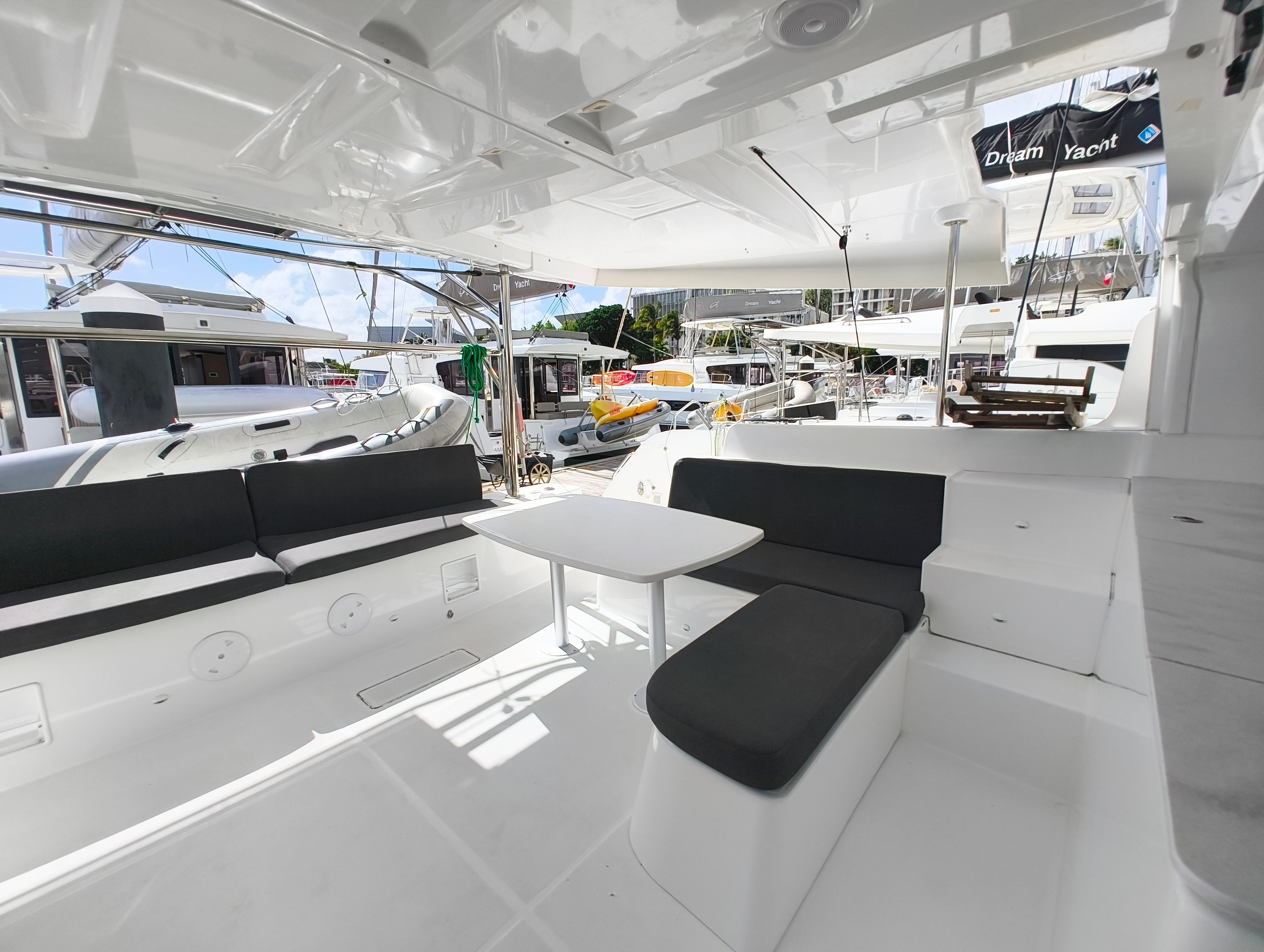 Lagoon 46 | Murraya