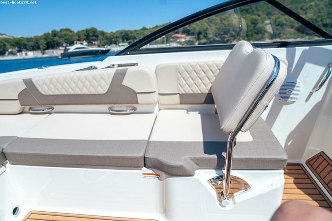 Bayliner VR6 Cuddy | Mizella