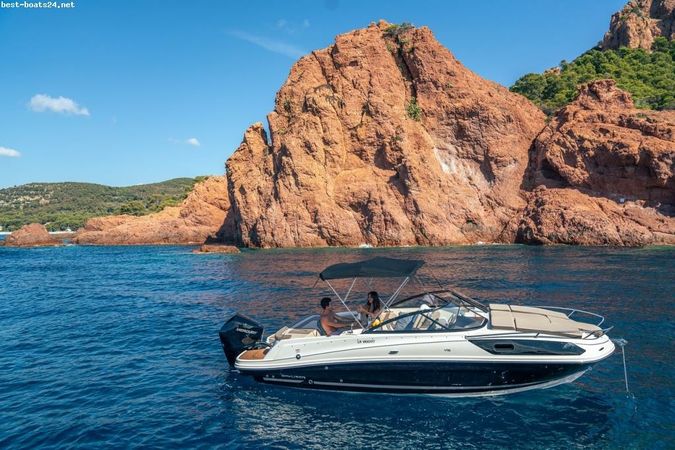 Bayliner VR6 Cuddy | Mizella
