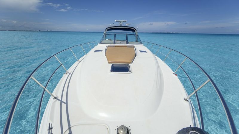 Sea Ray 410 Express | ATM