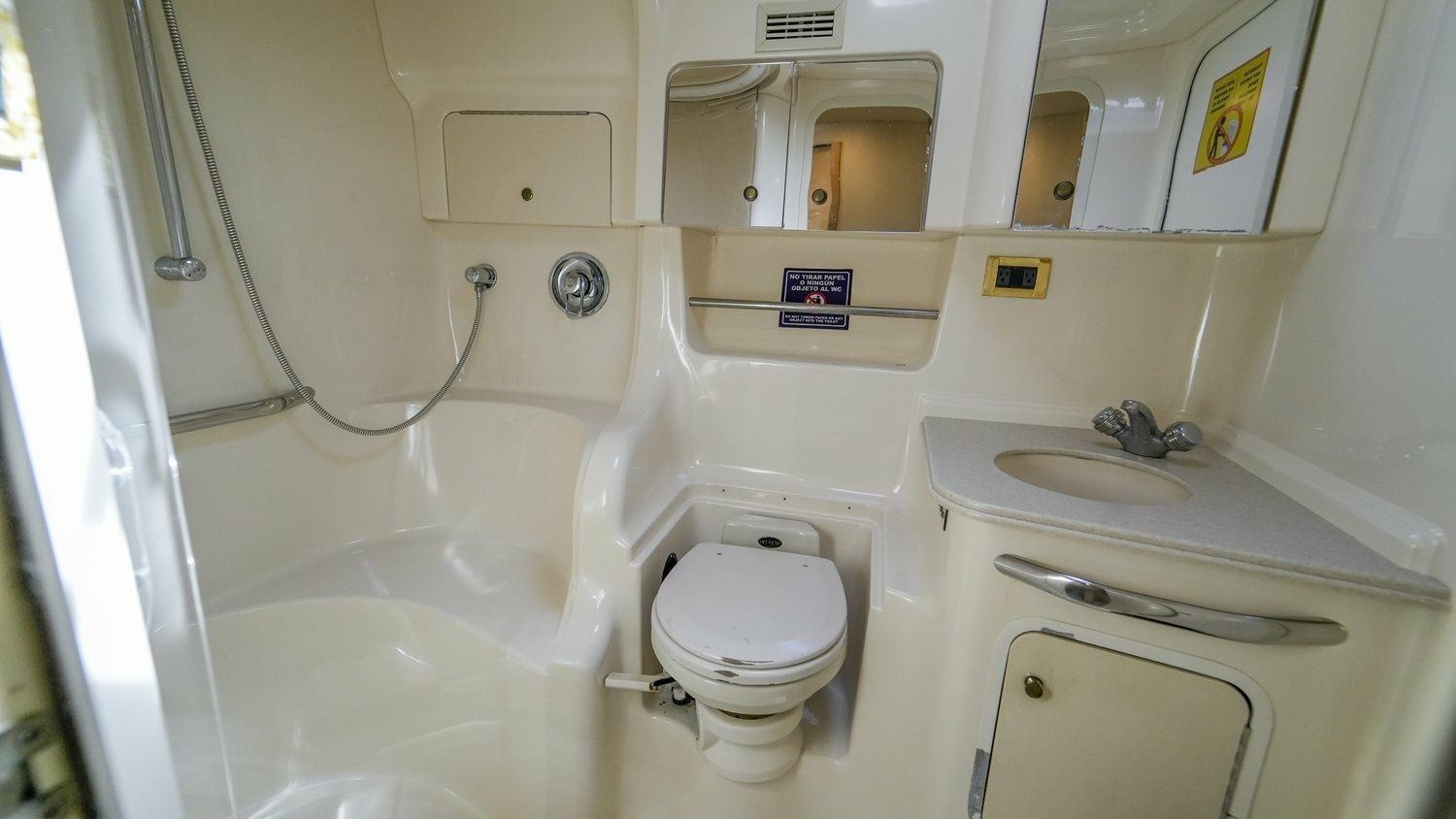 Sea Ray 410 Express | ATM