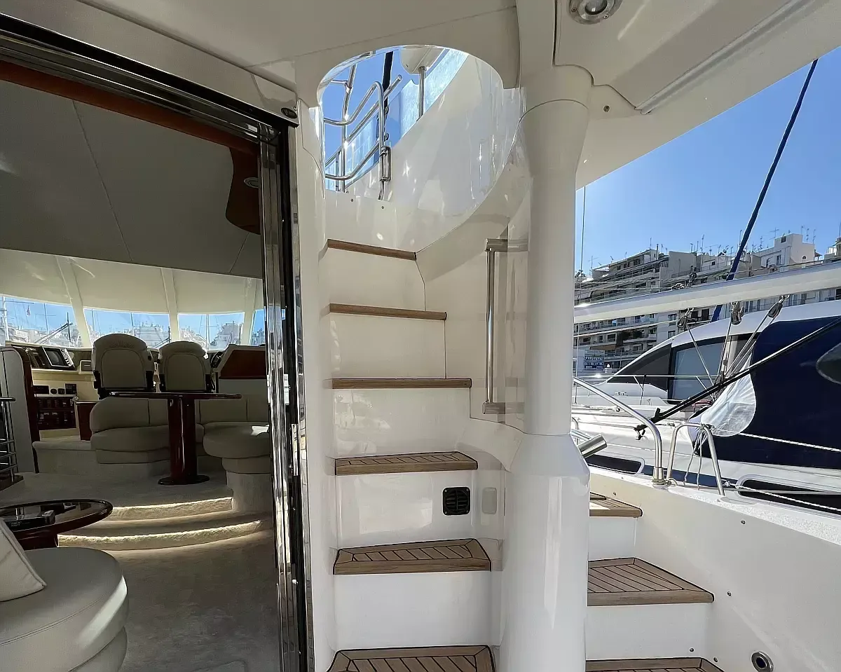 Fairline Squadron 52 | Bliss