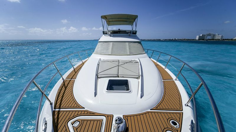 Sea Ray 480 Sedan | Carpe Diem