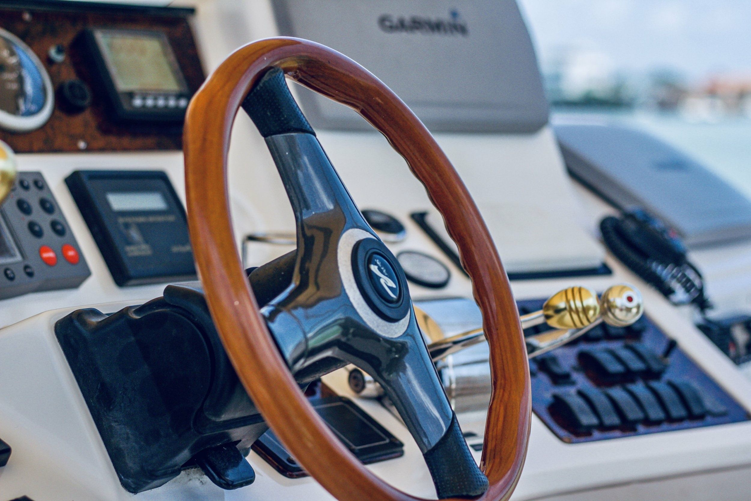 Sea Ray 480 Sedan | Carpe Diem