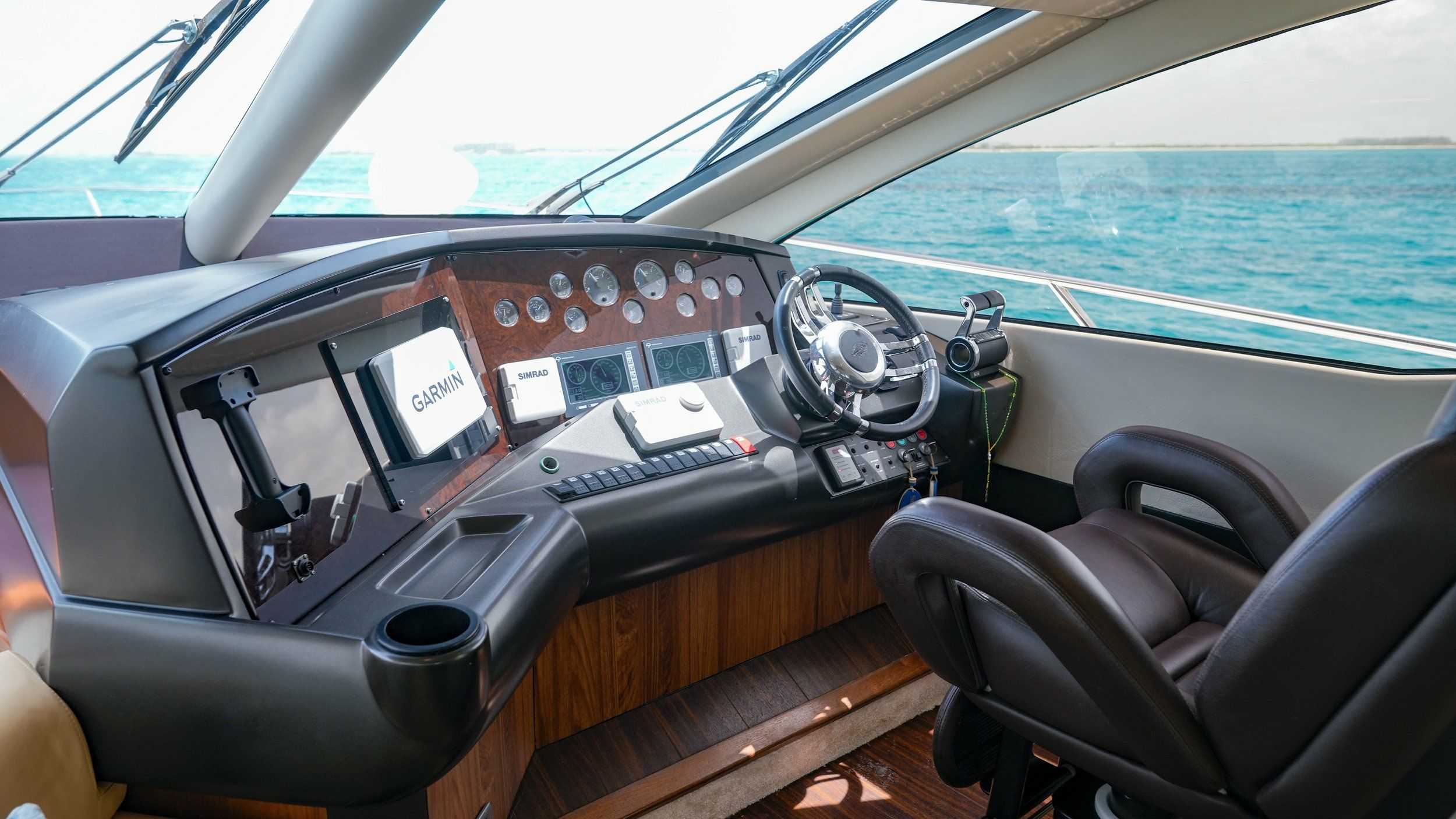 Sunseeker 64 | Stella