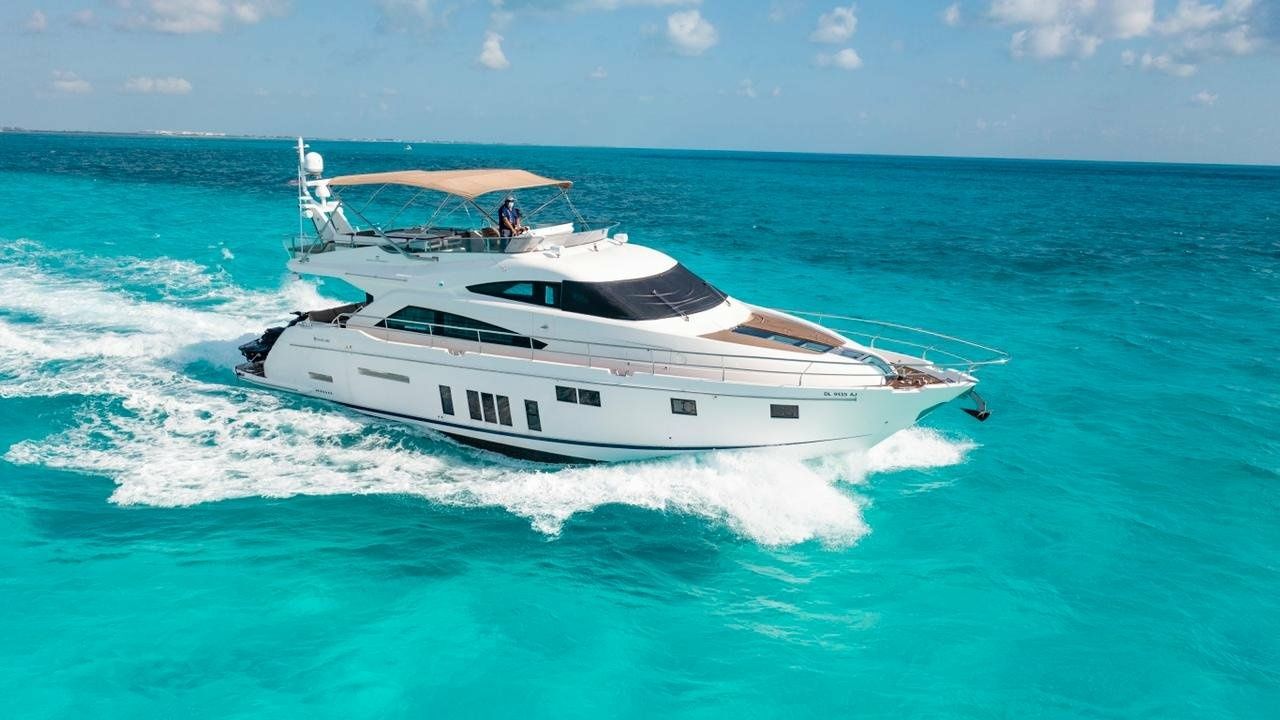 Fairline 70 | Addicted