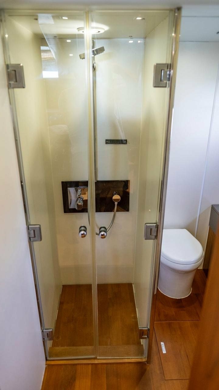 Fairline 70 | Addicted