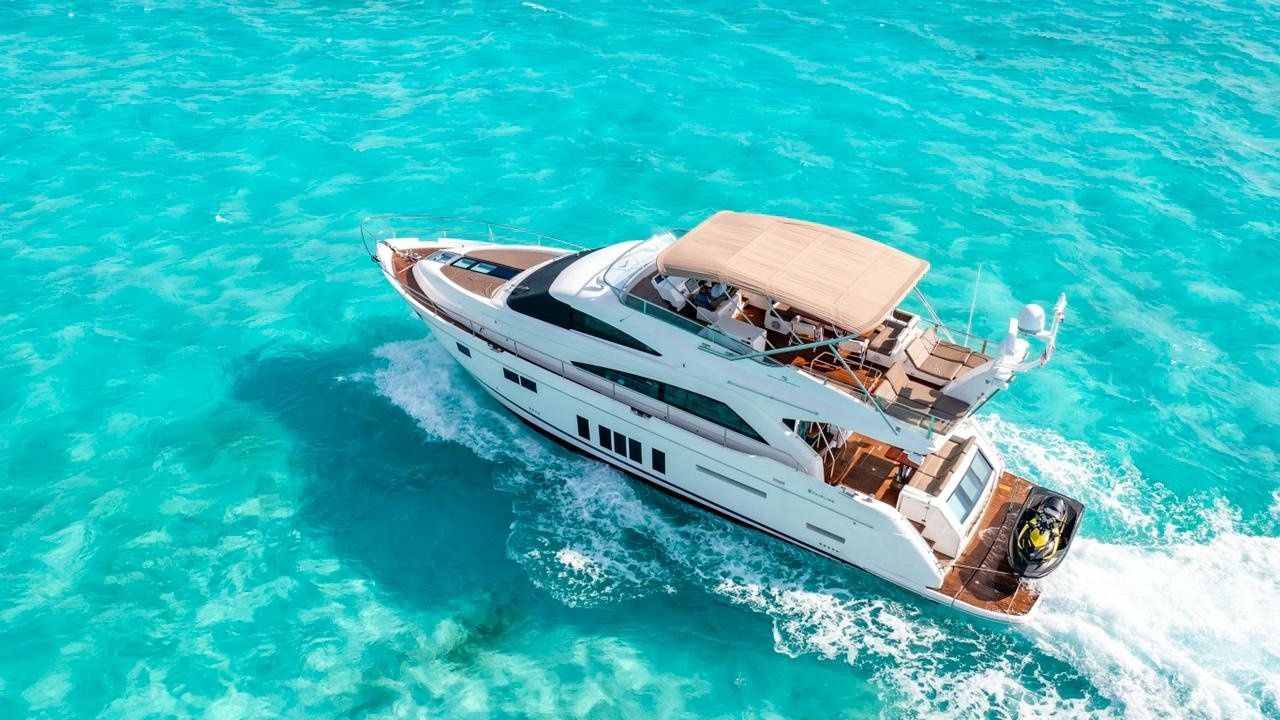 Fairline 70 | Addicted