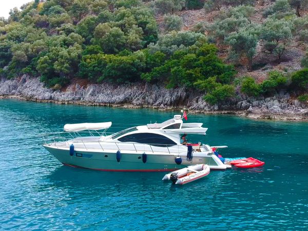 Azimut 43 S | Germanor