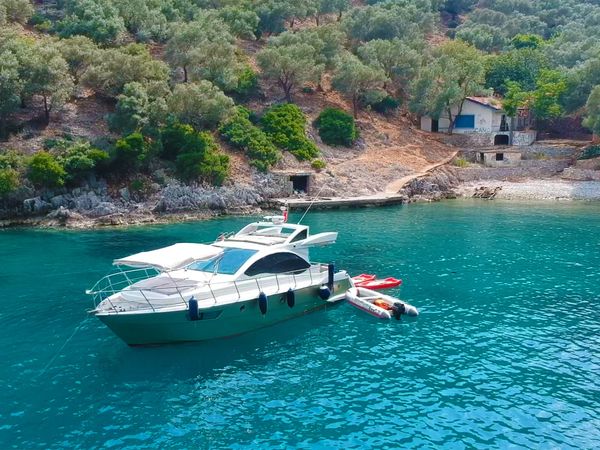 Azimut 43 S | Germanor