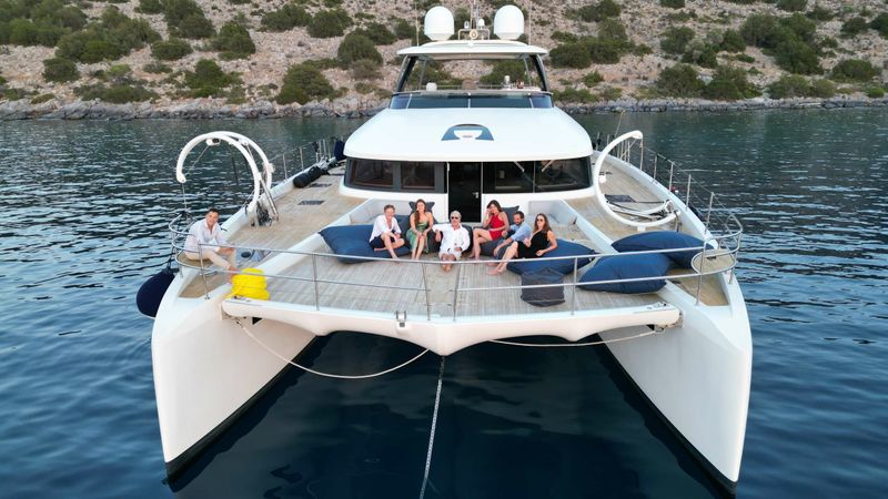 Lagoon Seventy 8 | Crazy Horse