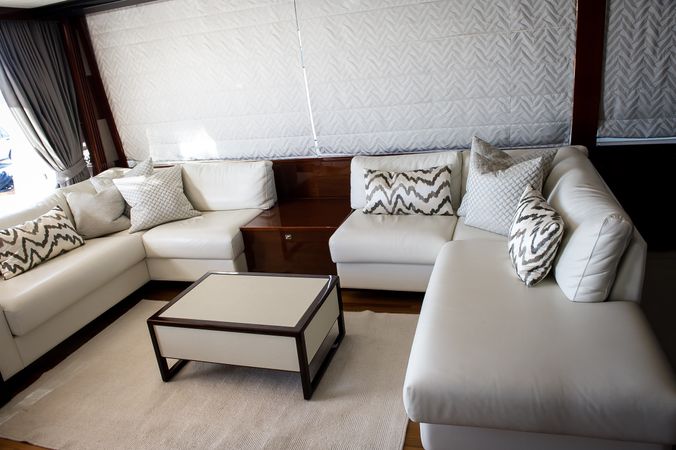 Princess 82 | Miltiades