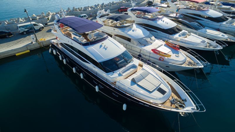 Princess 82 | Miltiades