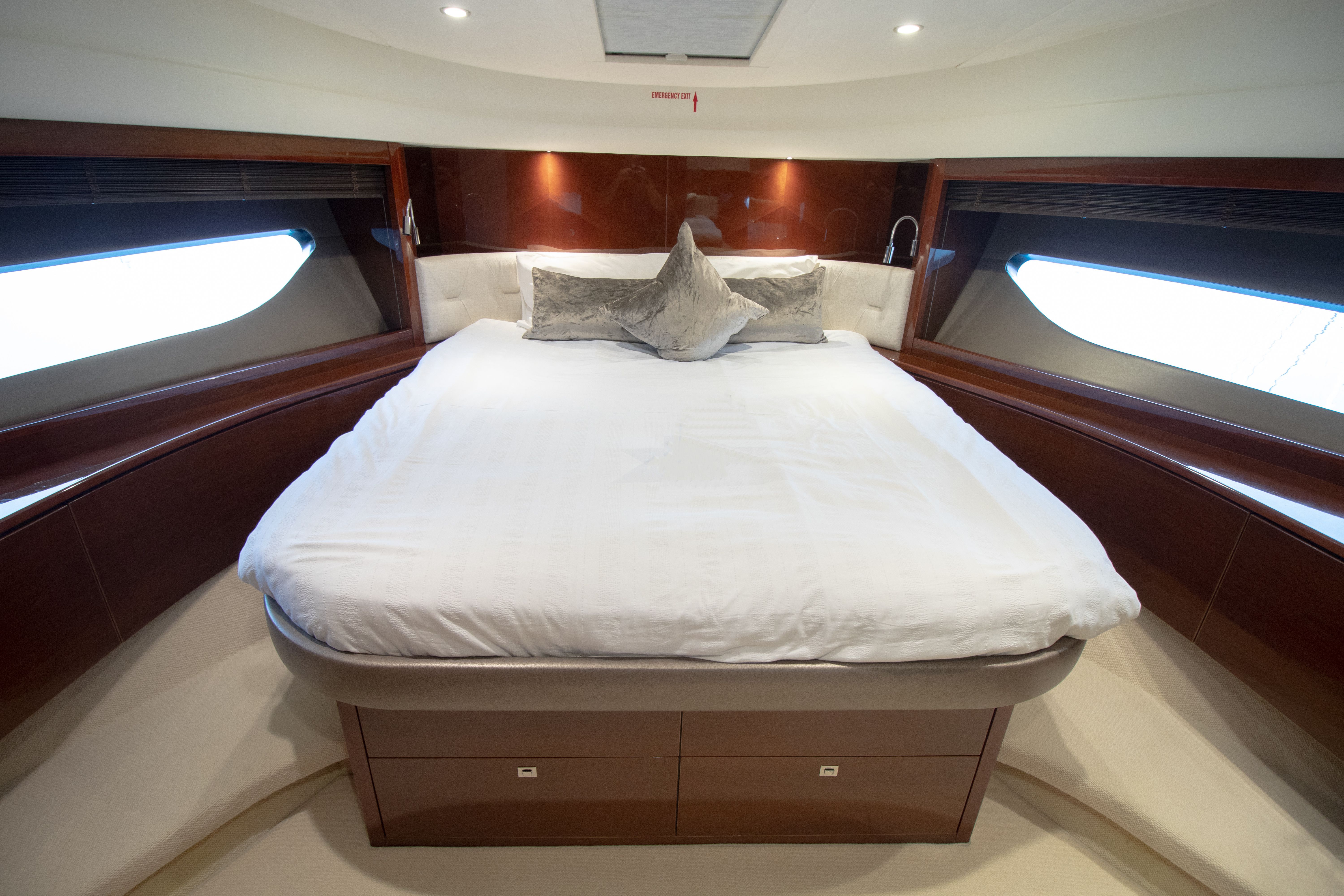 Princess 82 | Miltiades