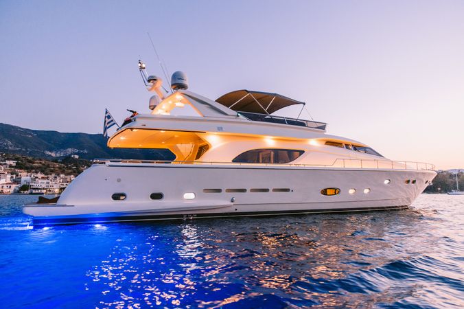 Ferretti 780 | Oxygen 8