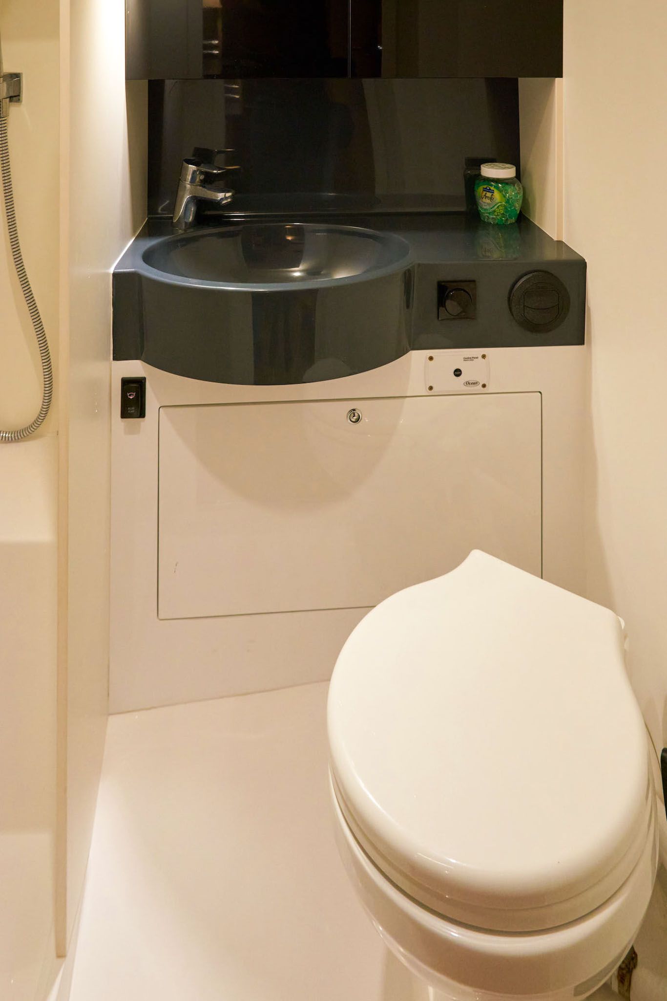 Antila 33 | Czarna Perla