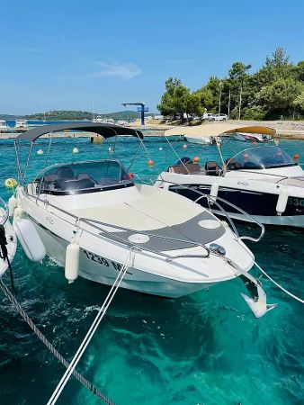 Galeon Galia 630 SD | White