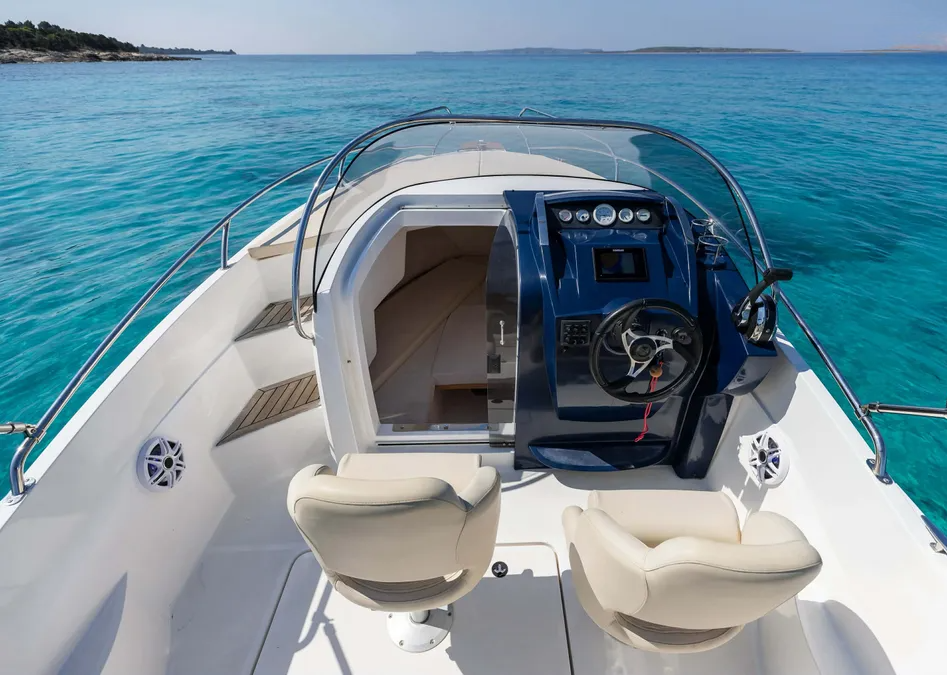 Galeon Galia 630 SD | White