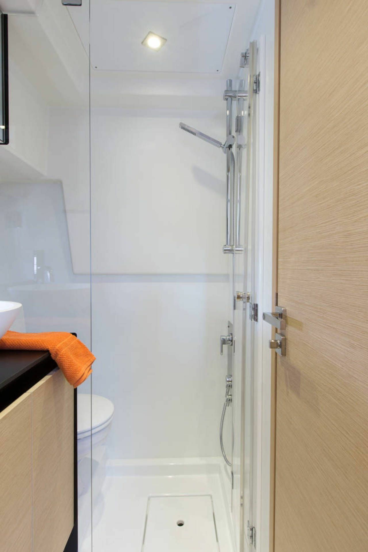 Prestige 420 | Ethnos