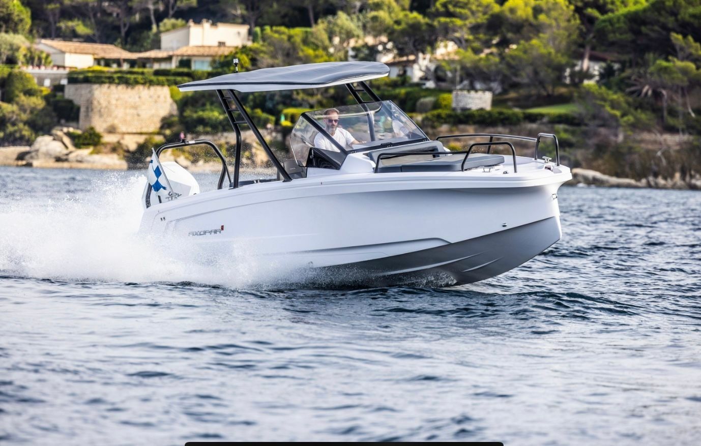 Axopar 25 Cross Top | Venus 3