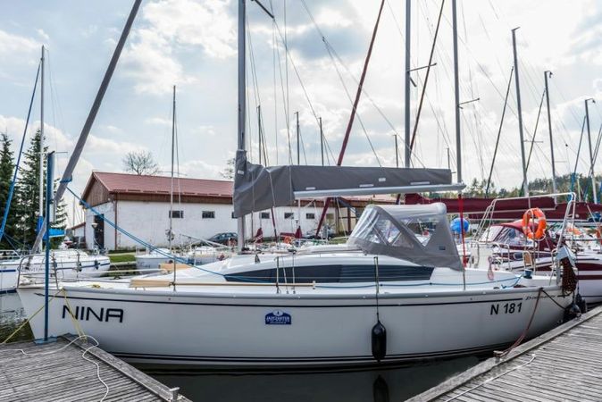 Delphia 33 MC | Nina