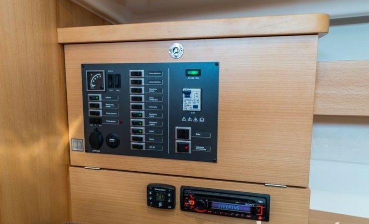 Delphia 33 MC | Nina