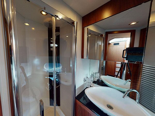 Sunseeker Predator 64 | Sunseeker Predator 64