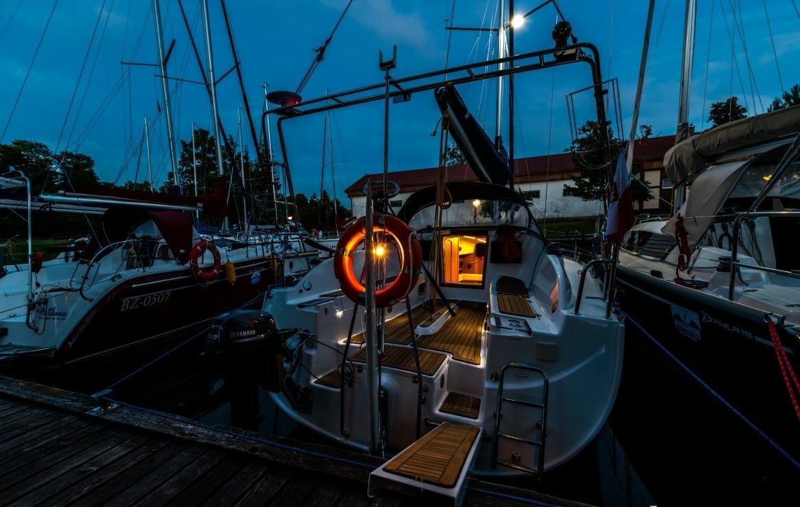 Hornet 29 | Noel