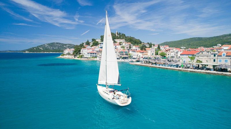 Jeanneau Sun Odyssey 42 | Ema