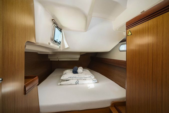 Jeanneau Sun Odyssey 42 | Ema