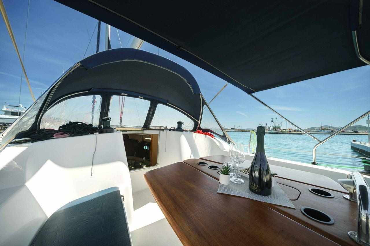Jeanneau Sun Odyssey 42 | Ema