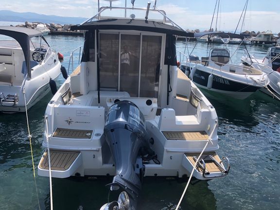 Merry Fisher 755