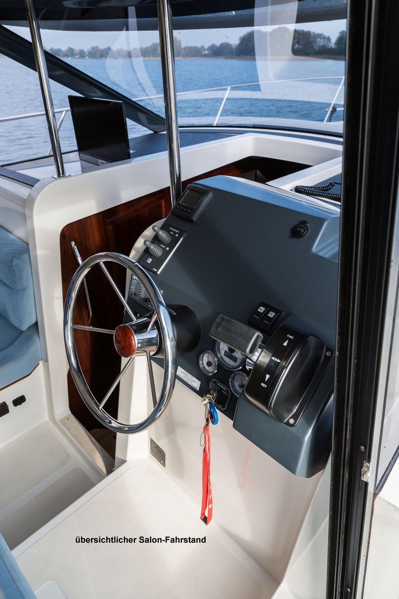 Platinum 989 Flybridge | Frohes Mäxchen