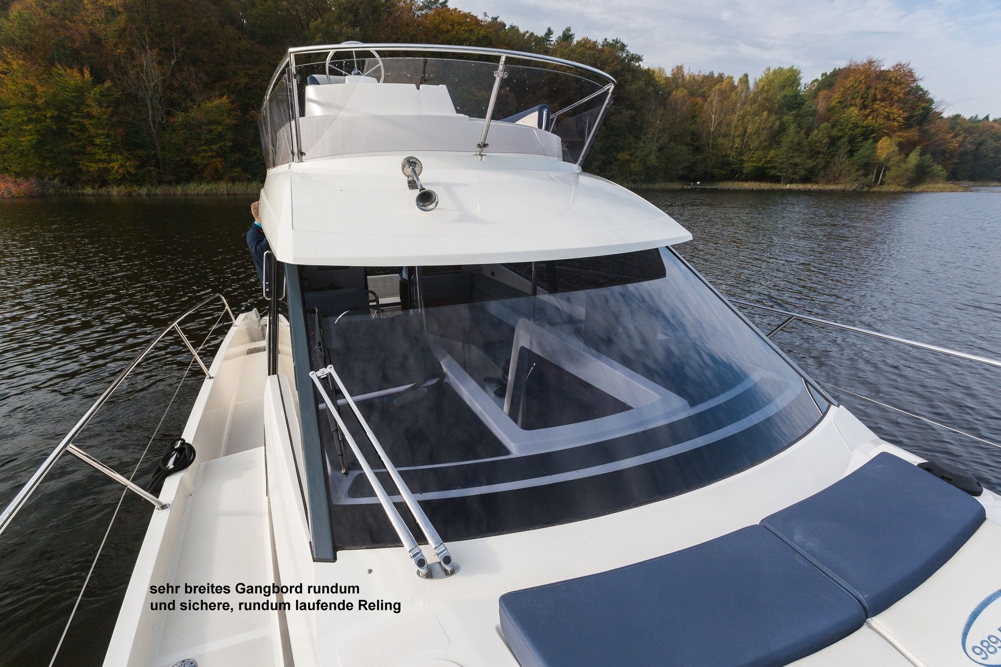 Platinum 989 Flybridge | Frohes Mäxchen