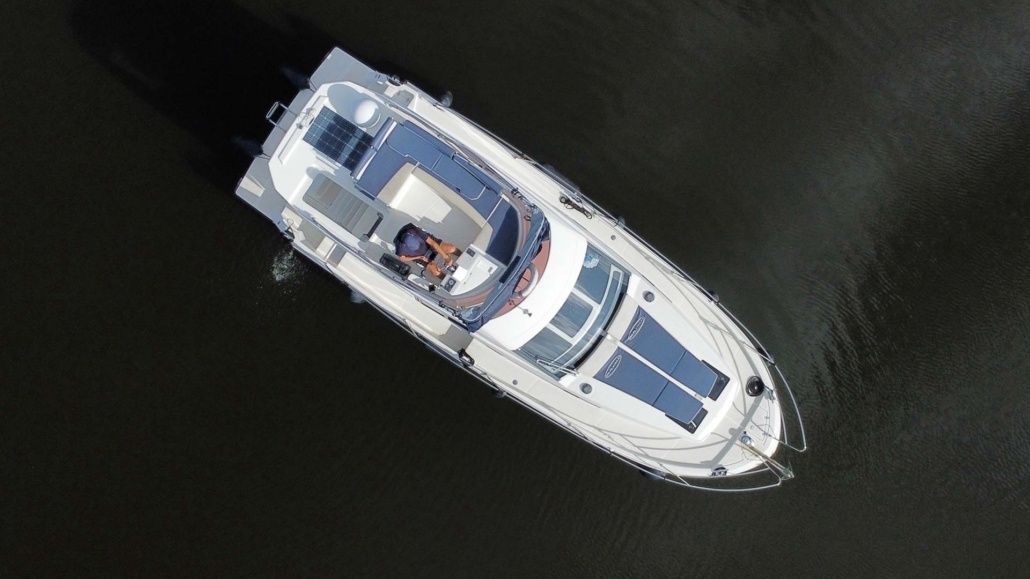 Platinum 989 Flybridge | Frohes Mäxchen