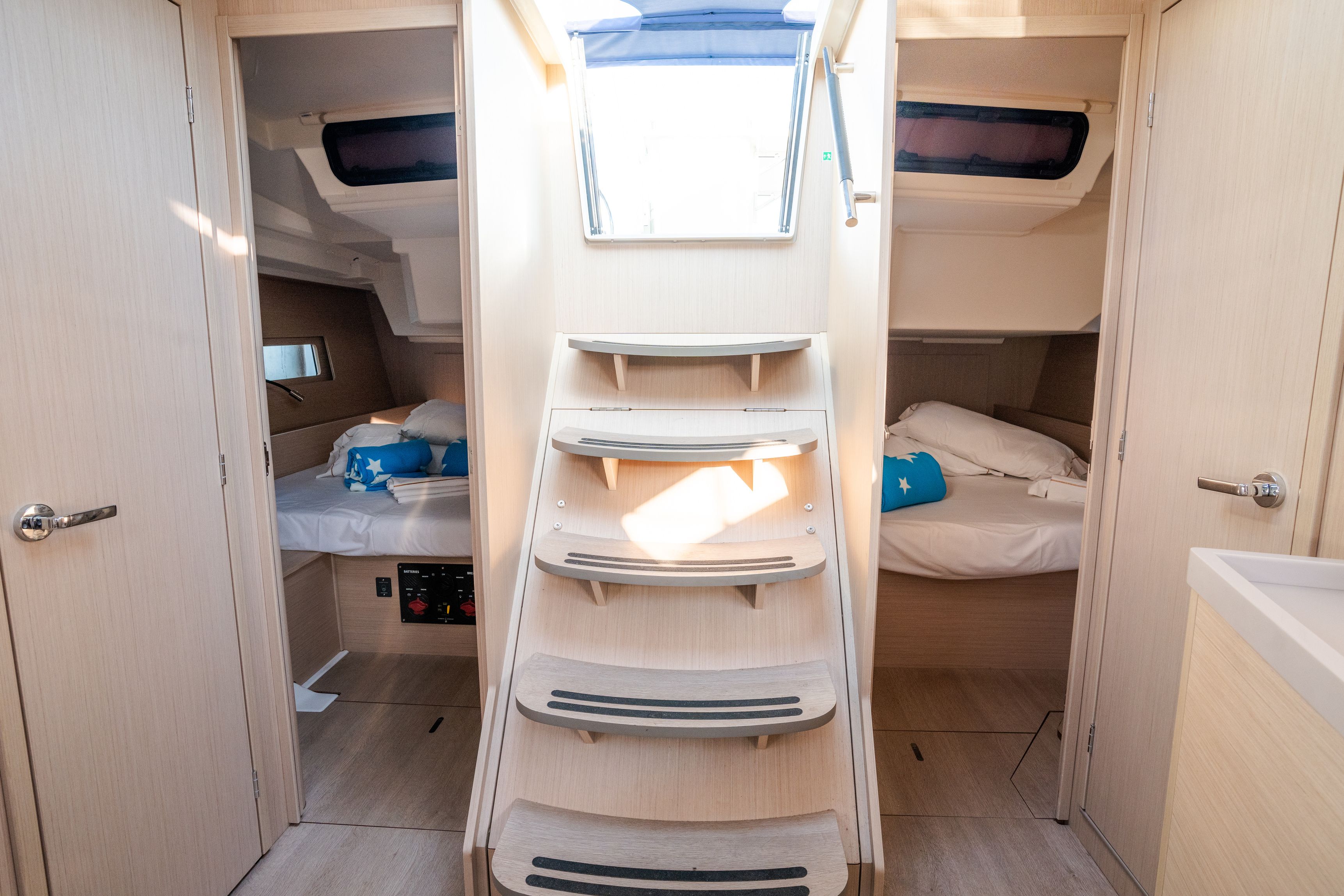 Beneteau Oceanis 46.1 | Persefone