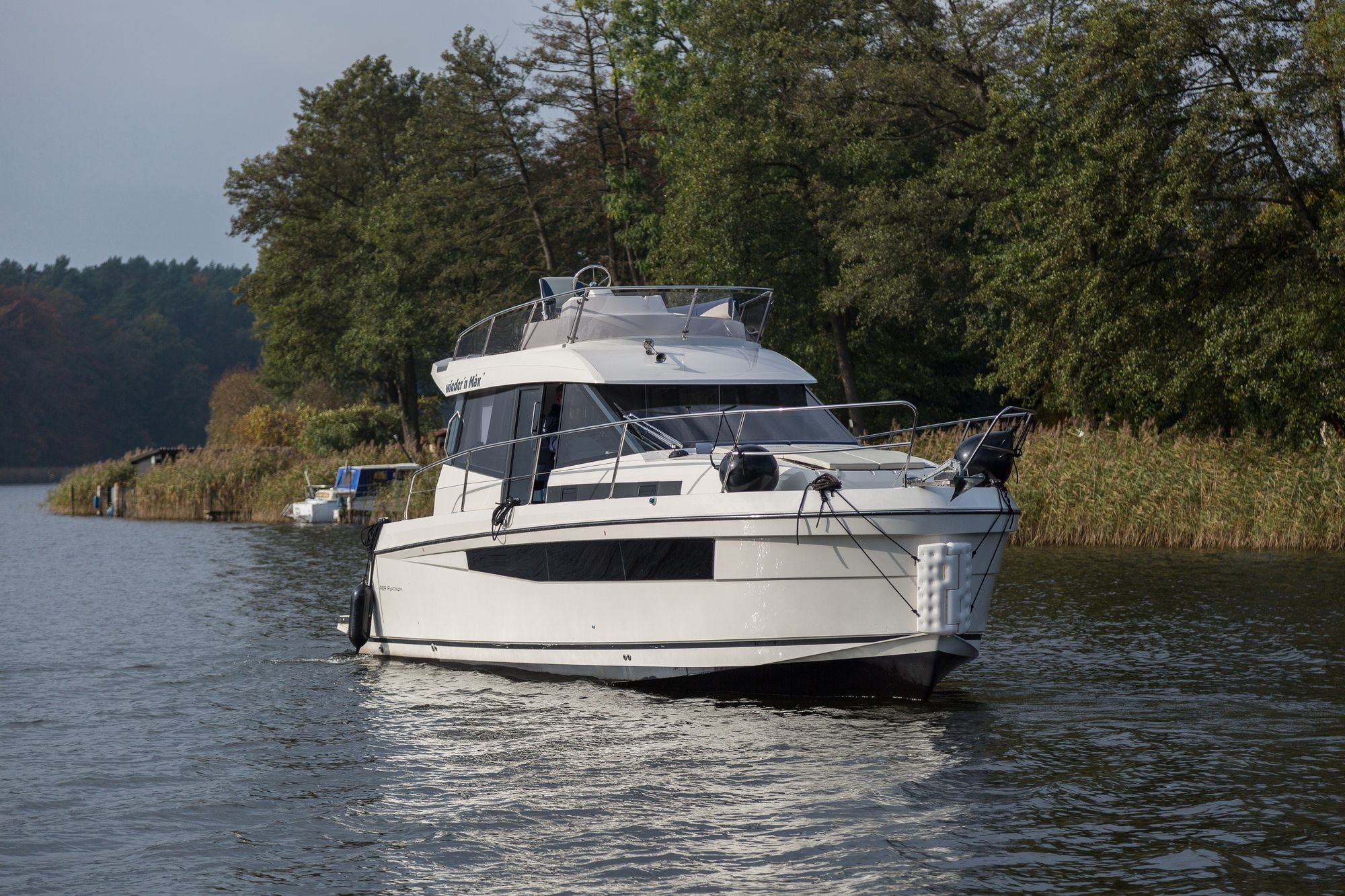 Platinum 989 Flybridge | Wieder'n Max
